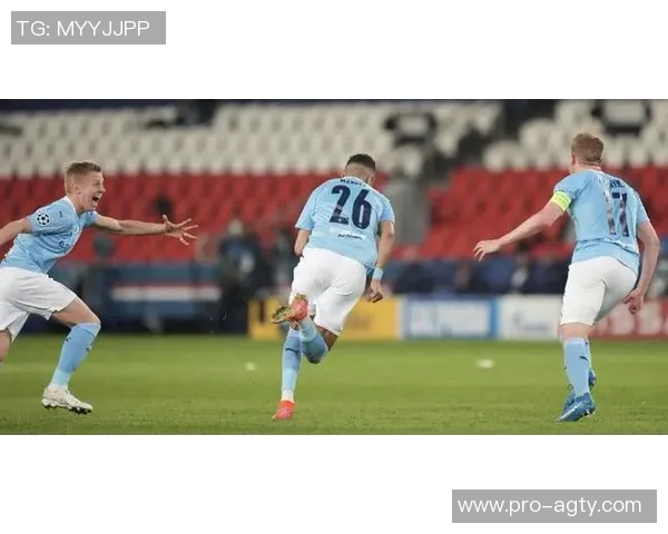 理查兹强调约克雷斯在强队对决中的关键作用与决胜能力